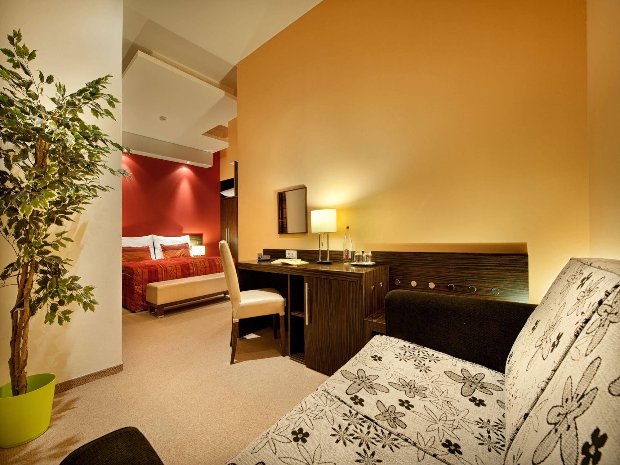 The Manes Boutique Hotel Praha Eksteriør bilde