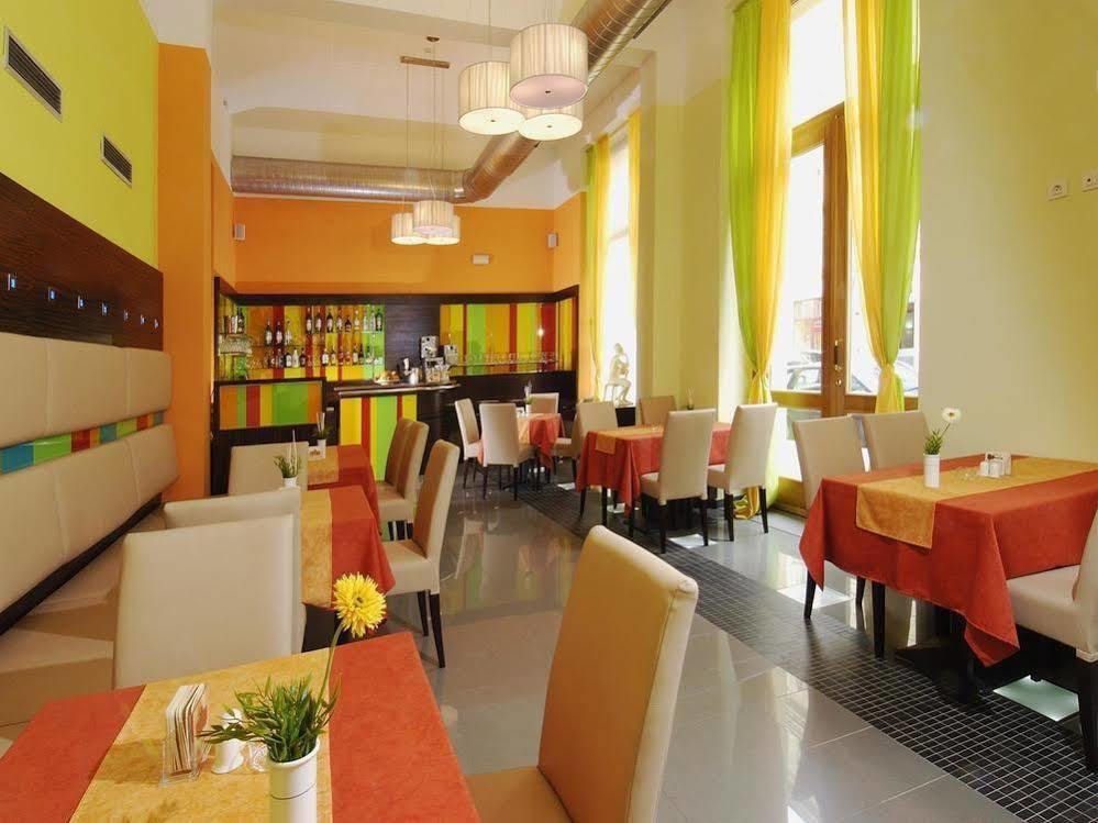 The Manes Boutique Hotel Praha Eksteriør bilde